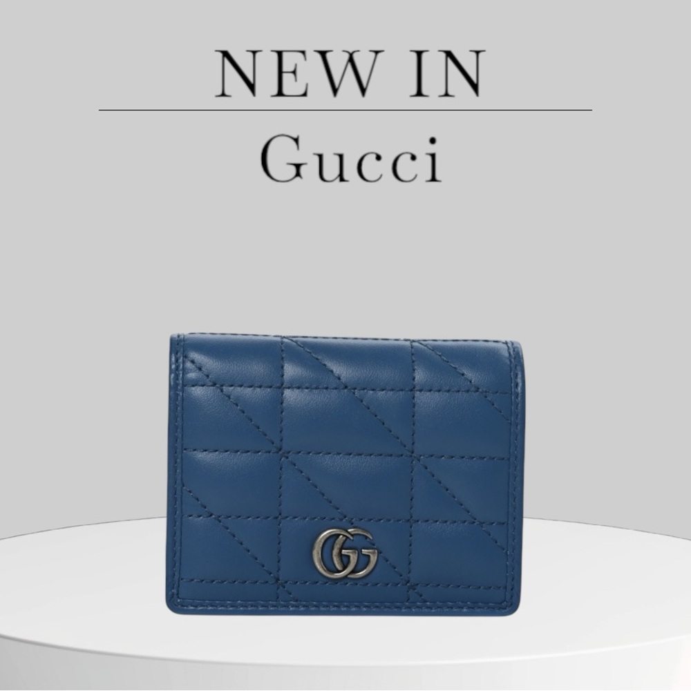 GUCCI 
Calfskin Matelasse Aria GG Marmont Card Case Wallet Clear Blue